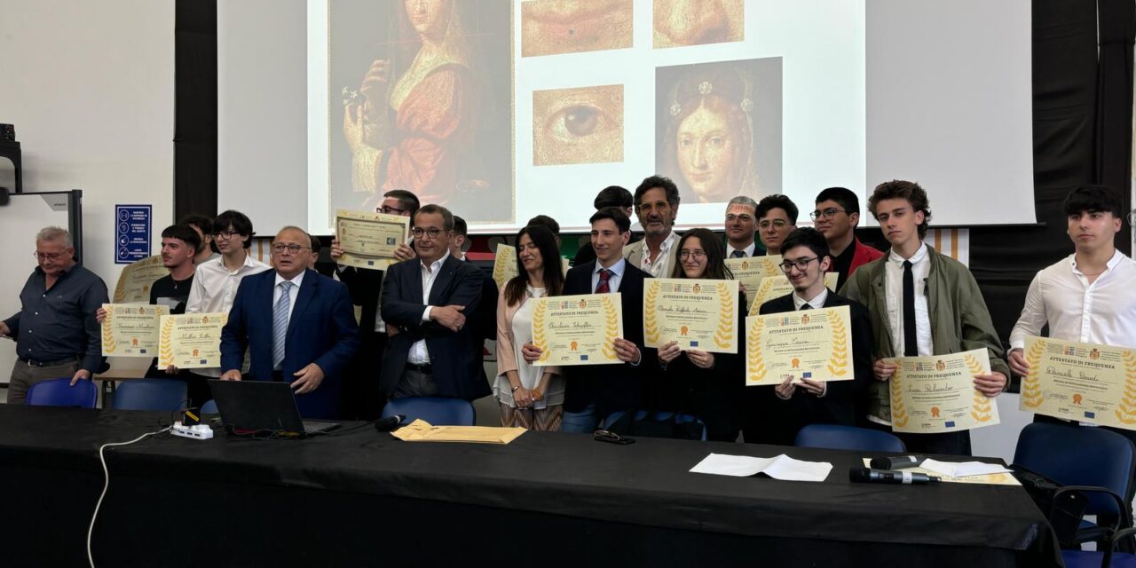 L’Istituto “Pitagora” di Pozzuoli e la Fondazione “San Giuseppe dei Nudi” premiano studenti formati sull’Intelligenza Artificiale