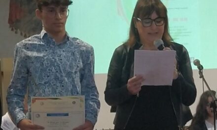 Il puteolano Francesco Di Fraia vince un concorso letterario in una scuola di Verona – Cronaca Flegrea