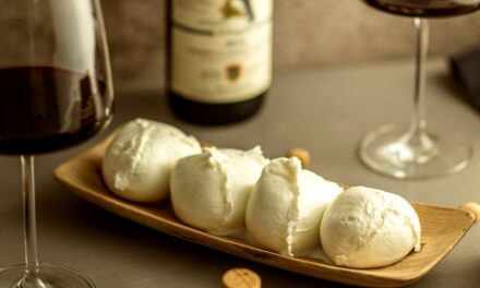 I migliori vini italiani da abbinare alla mozzarella di bufala