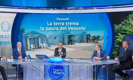 A Porta a Porta c’è confusione tra i Campi Flegrei e il Vesuvio, l’errore è virale 