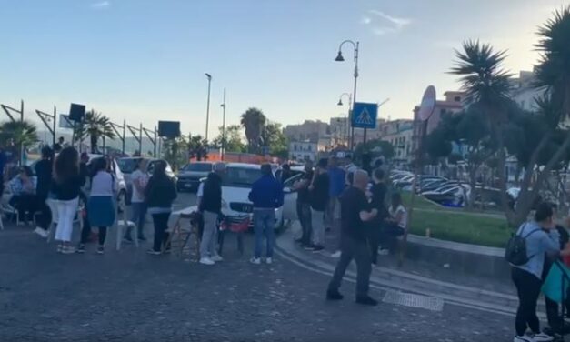 blocco stradale a via Napoli – Cronaca Flegrea