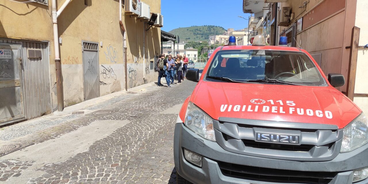 Bradisismo, dall’Umbria tre squadre di tecnici per le verifiche degli immobili a Pozzuoli – Cronaca Flegrea