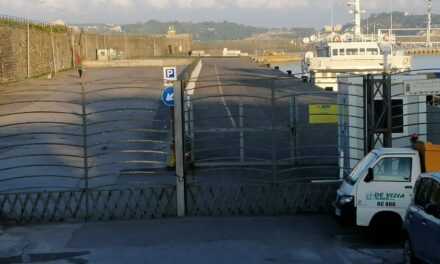 POZZUOLI/ Cambiano gli orari di apertura e chiusura del Molo Caligoliano e del mercato ittico – Cronaca Flegrea