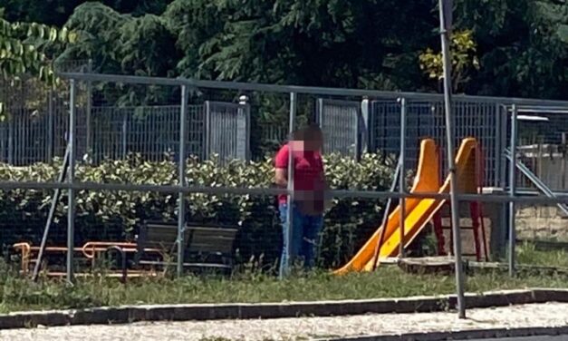 POZZUOLI/ Si cala i pantaloni e urina tra le giostrine per bambini – Cronaca Flegrea