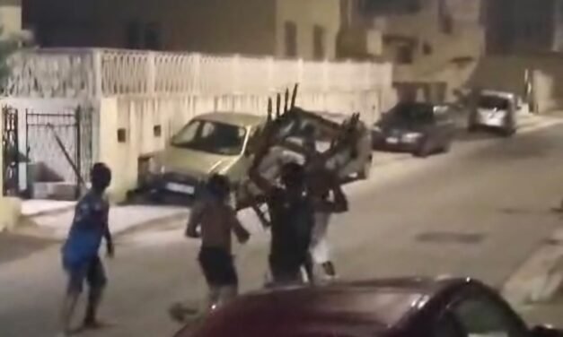 kick boxing in strada e risse a colpi di spranghe – IL VIDEO – Cronaca Flegrea