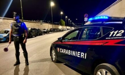 Trovato nella notte con due coltellini a scatto, denunciato un 34enne di Pozzuoli – Cronaca Flegrea