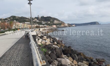 POZZUOLI/ Mare inquinato, scatta il divieto di balneazione a Via Napoli – Cronaca Flegrea