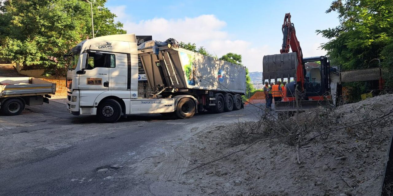 QUARTO/ Frana un costone, riprendono i lavori di messa in sicurezza in via Pietra Bianca – Cronaca Flegrea