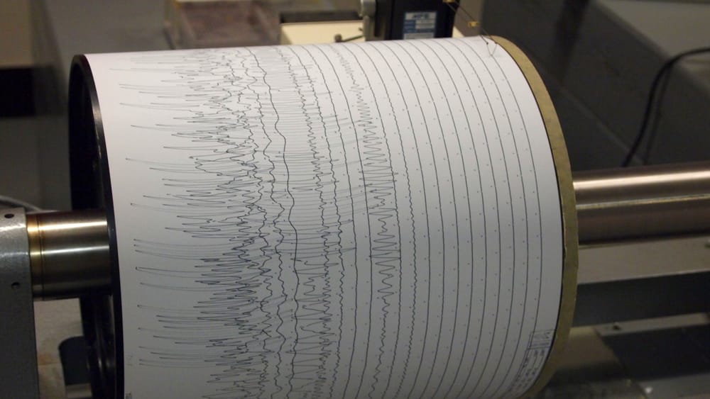 Terremoto Napoli Campi Flegrei 15 marzo 2025