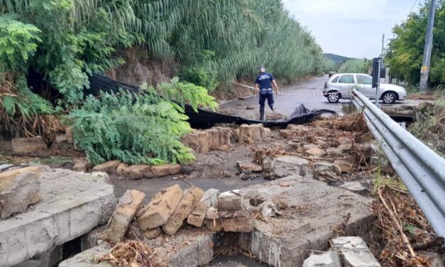 chiusa via Cuma Licola – Cronaca Flegrea