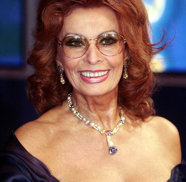 Sophia Loren compie 90 anni, Pozzuoli la festeggia – Cronaca Flegrea