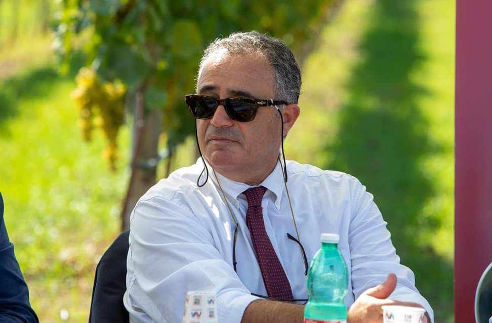 POZZUOLI/ «Accesso agli atti negato» il Prefetto di Napoli sconfessa il dirigente comunale Di Lorenzo – Cronaca Flegrea