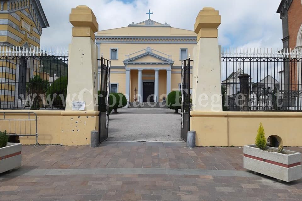 POZZUOLI/ «Vi racconto il bel gesto di un dipendente del cimitero» – Cronaca Flegrea