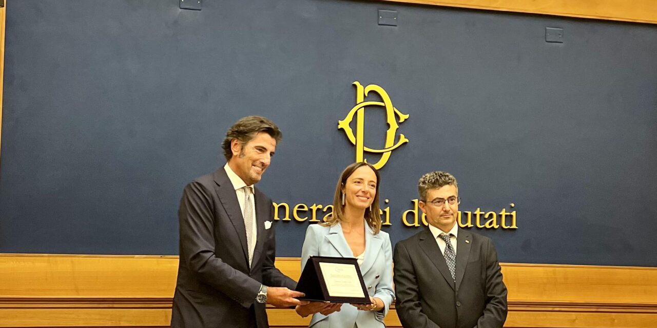 La vincitrice del riconoscimento “Eccellenze Meridionali” ha origini puteolane: premiata Simona Campanella