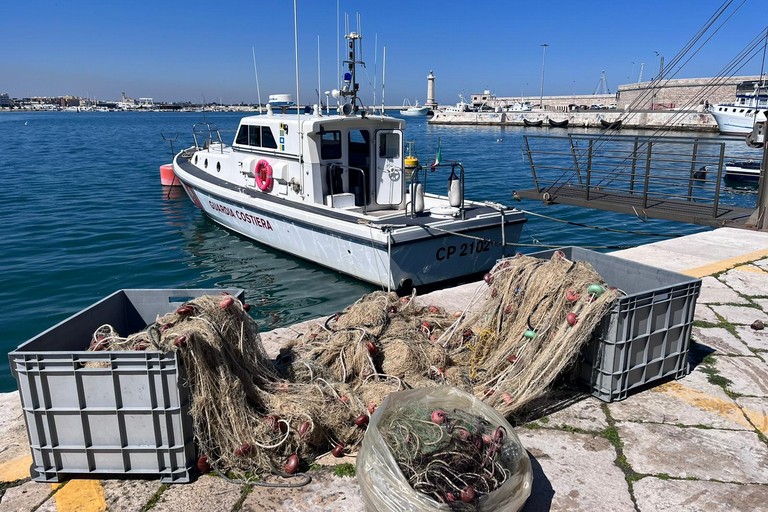 BACOLI/ Reti da pesca illegali a Capo Miseno, scatta il sequestro – Cronaca Flegrea