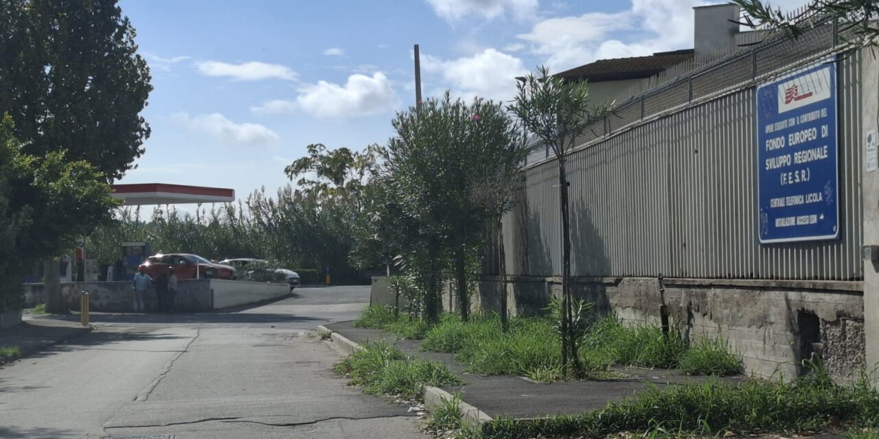 LA DENUNCIA/ «I marciapiedi a Pozzuoli sono un disastro» – Cronaca Flegrea