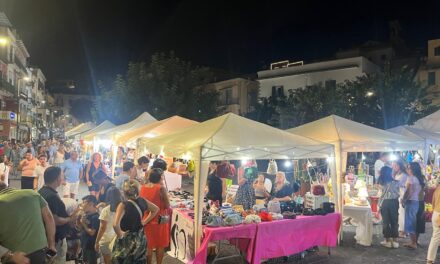 Nuova mini notte bianca a Pozzuoli, il centro si colora con la fiera degli hobbisti e la mostra dei pittori – Cronaca Flegrea