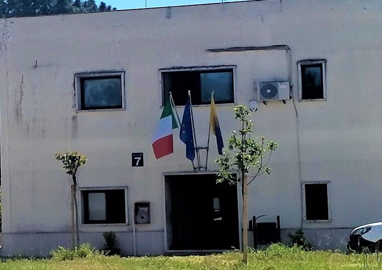 POZZUOLI/ Rimborsi ai consiglieri, scontro tra il sindaco Manzoni e la dirigente Flagiello «Urla negli uffici comunali» – Cronaca Flegrea