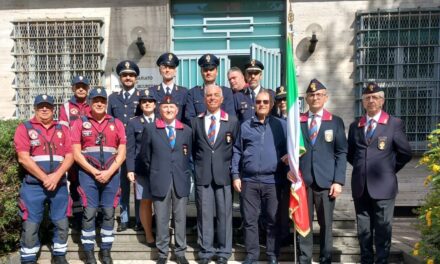 cerimonia davanti al commissariato di Polizia – Cronaca Flegrea