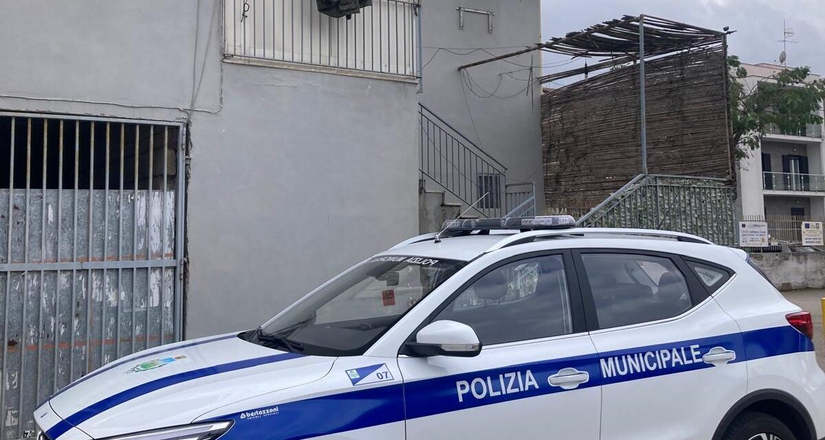 QUARTO/ Sgomberato alloggio ex custode scuola primaria Elsa Morante – Cronaca Flegrea