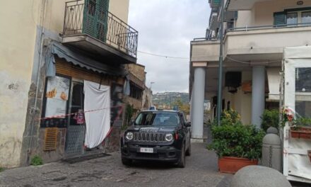 https://www.pozzuolinews24.it/incendia-bar-trovato-casa-pistola-ustioni-napoli/