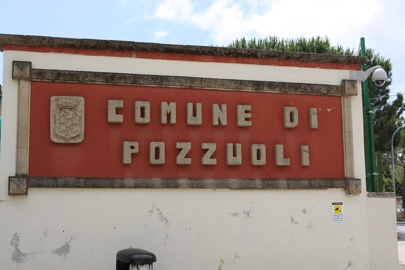 POZZUOLI| Quanto ci costano i Consiglieri comunali? Ecco la “busta paga” di ogni singolo consigliere