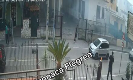 l’esplosione ripresa da una telecamera – IL VIDEO – Cronaca Flegrea