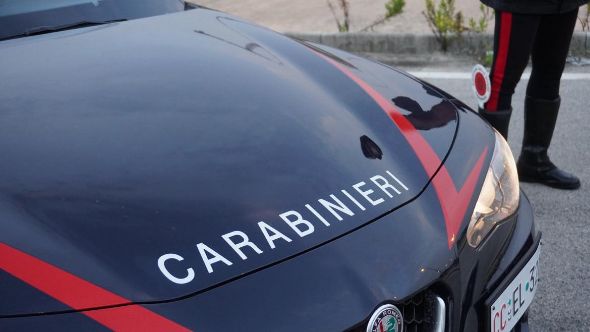 90enne abbandonata dalla badante, resta due giorni senza cibo: soccorsa dai carabinieri 