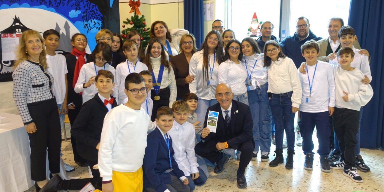 Il Rotary Campi Flegrei gemma l’Interact presso l’Istituto Pergolesi di Pozzuoli – Cronaca Flegrea