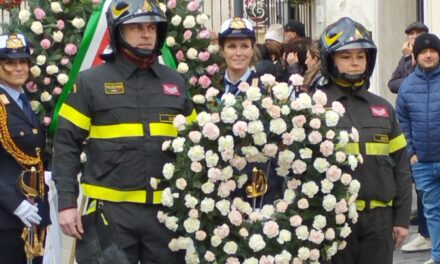 l’omaggio dei Vigili del Fuoco a Pozzuoli – LE FOTO – Cronaca Flegrea