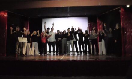 standing ovation per gli studenti – Cronaca Flegrea