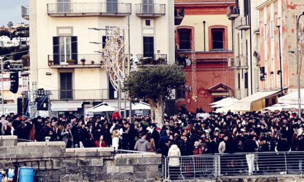 POZZUOLI/ In arrivo dieci Daspo per i giovani che scavalcarono all’aperitivo della vigilia – Cronaca Flegrea