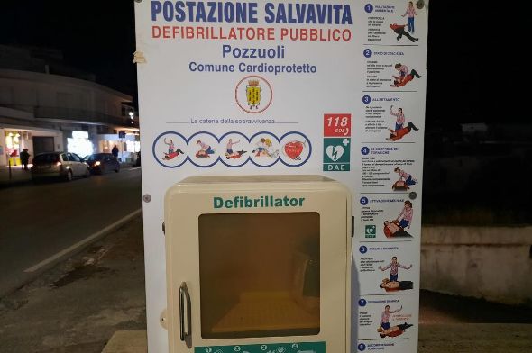 https://www.pozzuolinews24.it/defibrillatore-sparito-corso-terracciano-pozzuoli/