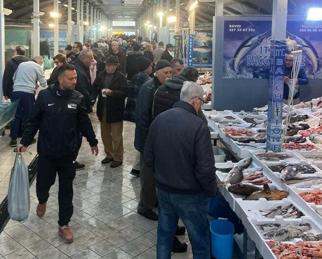 Torna “Azzurro Pozzuoli” il primo festival del pescato locale – Cronaca Flegrea