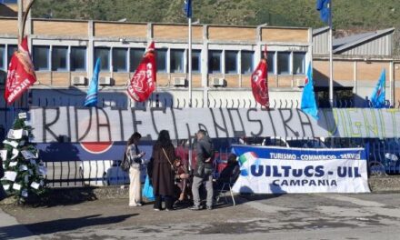 https://www.pozzuolinews24.it/protesta-lavoratori-metro-via-campana-pozzuoli-7-dicembre/