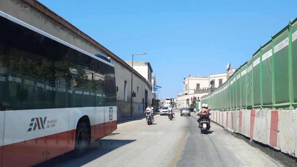 POZZUOLI| Stazionamento degli autobus spostato all’ex stazione “Cantieri” della linea Cumana 