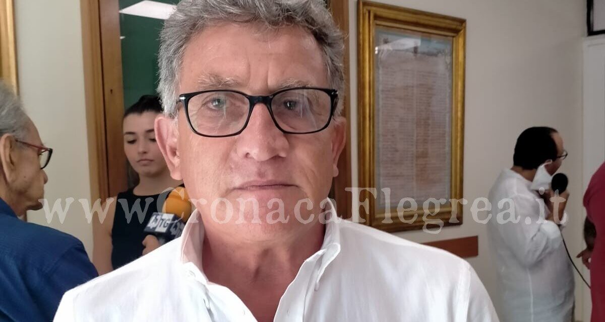 POZZUOLI/ Lettera di un tifoso della Puteolana «Le parole del vice sindaco Monaco ci offendono. Deve dimettersi!» – Cronaca Flegrea