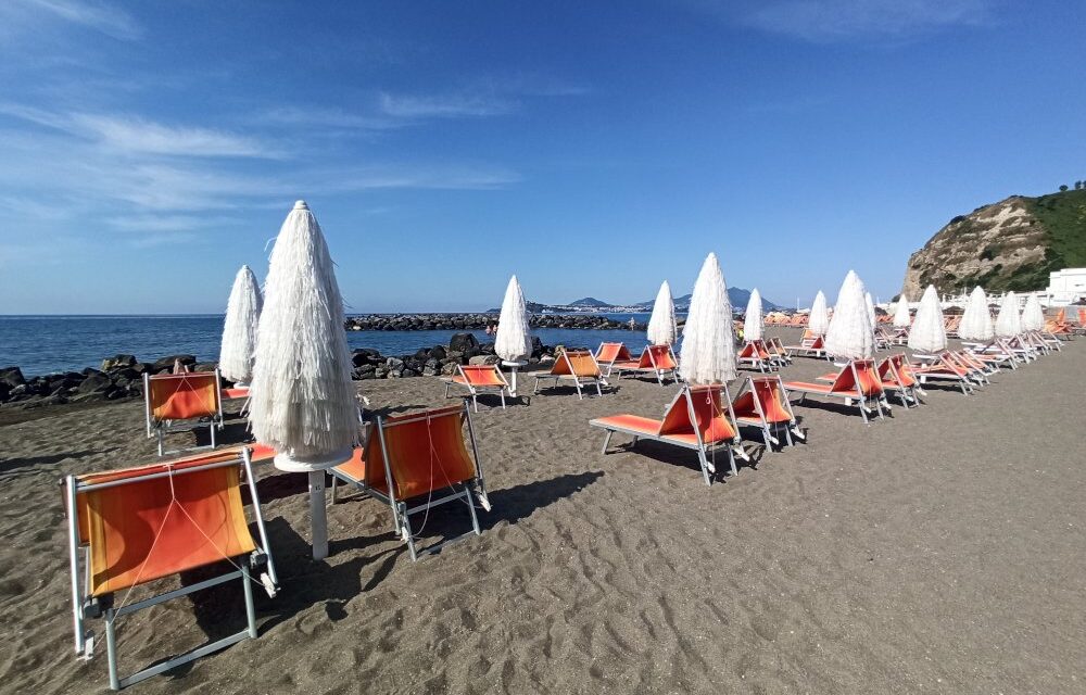 “Sulle spiagge libere ricostruzione erronea del sindaco” – Cronaca Flegrea