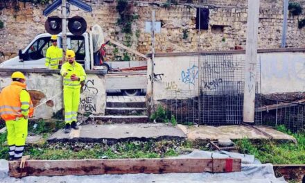 Cumana bye bye al centro storico di Pozzuoli: riapre il passaggio pedonale di via Follieri