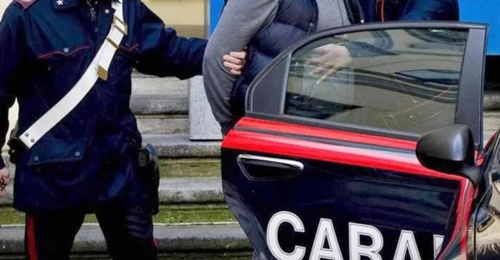 https://www.pozzuolinews24.it/coppia-hashish-bacoli-arresto-detenzione/