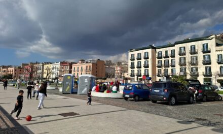 «Non dobbiamo contare i morti, dobbiamo prevenirli» Manifestazione dei comitati a Pozzuoli – Cronaca Flegrea