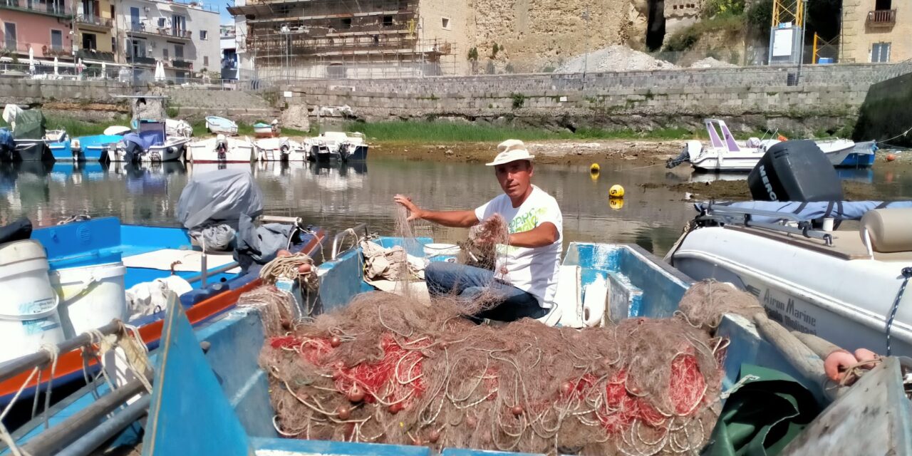 il bradisismo raccontato dal mare – LE FOTO – Cronaca Flegrea