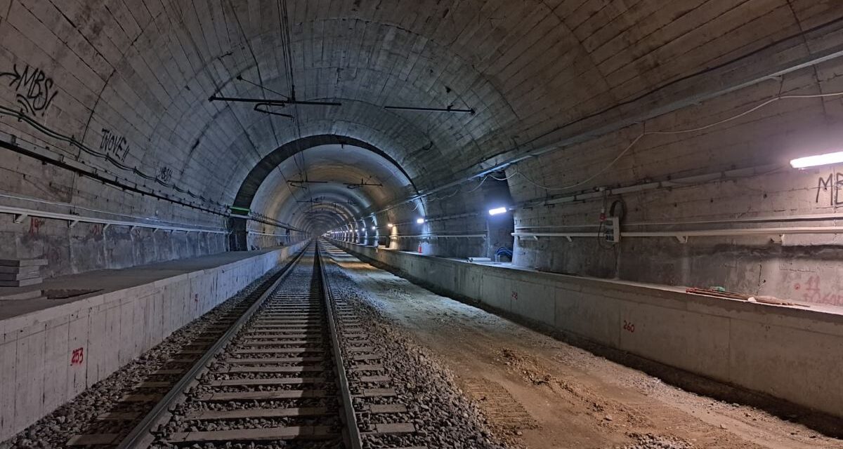 POZZUOLI| “Diminuire la velocità della Cumana nella nuova galleria”