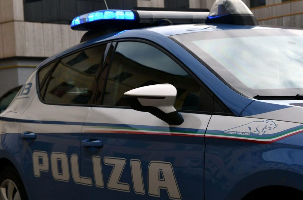 Picchia l’ex moglie: arrestato 31enne