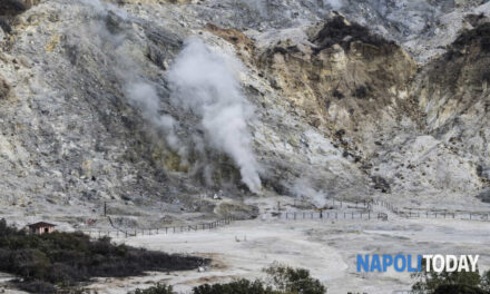 Solfatara pronta a riaprire nonostante i terremoti: "Noi Flegrei siamo forgiati col fuoco"