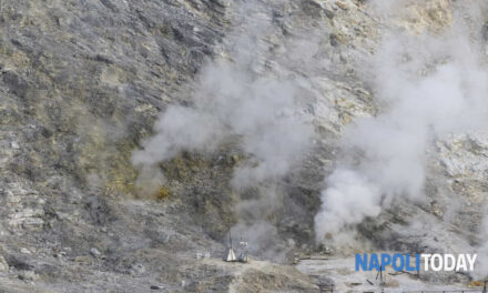 Esalazioni di anidride carbonica in aumento in edifici dei Campi Flegrei: tavolo in Prefettura