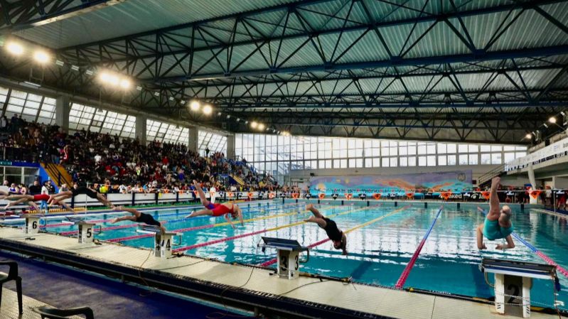 Trofeo Città di Pozzuoli, successo per la terza edizione: 900 atleti e Massimiliano Rosolino come testimonial