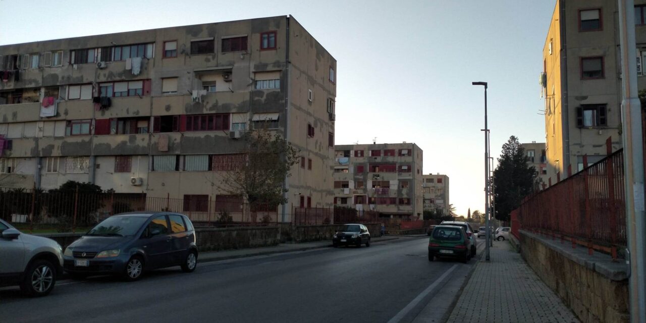 protesta dei residenti al comune – Cronaca Flegrea