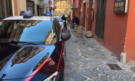 POZZUOLI| 61enne trovato morto in casa, l’ipotesi di un malore: si attende l’autopsia