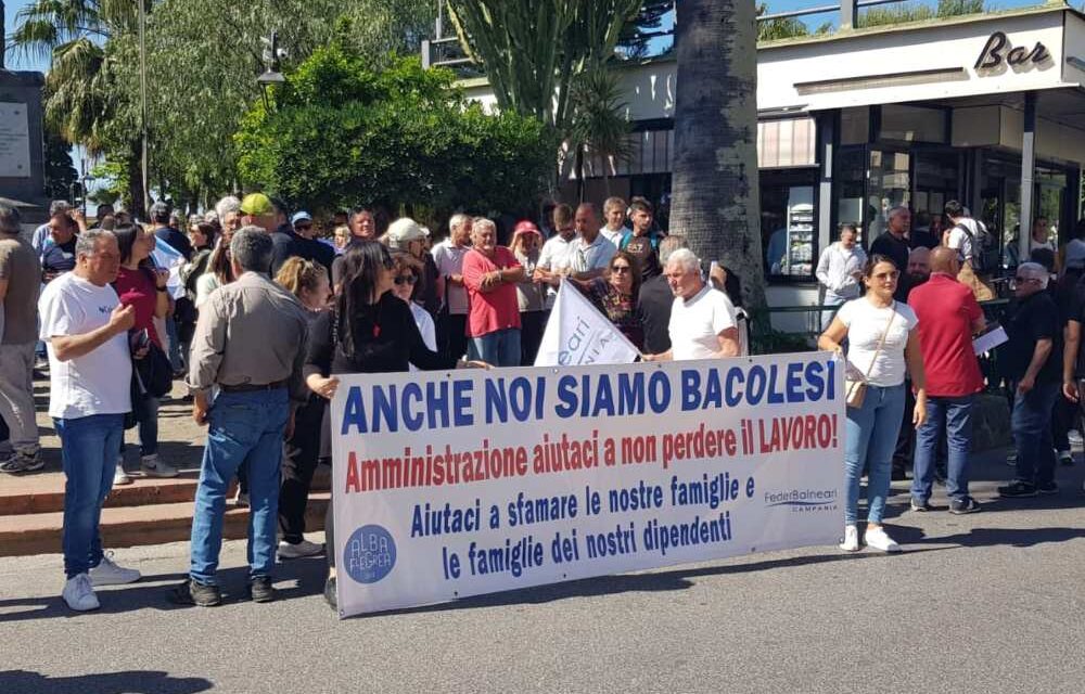 BACOLI| Chiusura parcheggi: “Si intervenga per risolvere la questione”